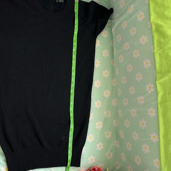 Vintage Chanel women’s sweater 100%pure cashmere made in Scotland - Picture 14 of 16